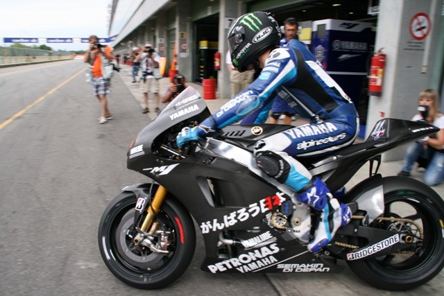 Ben Spies - Yamaha M1 1000cc